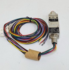 ITT Industries 232P44CC6BHR Neo-Dyn Adjustable Pressure Switch 13500 PSIG
