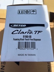 Clario TF 91968-00 Black Touch Free Soap Dispenser Betco with key batteries NEW