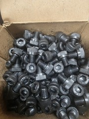 200x Genuine Unbrako M8 x 10mm Socket Head Cap Screws DIN 912 Grade 12.9