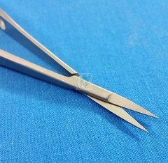FINE TIP POINT SPRING SELF RETRACTING STITCH MICRO SCISSORS 5.5″ STRAIGHT