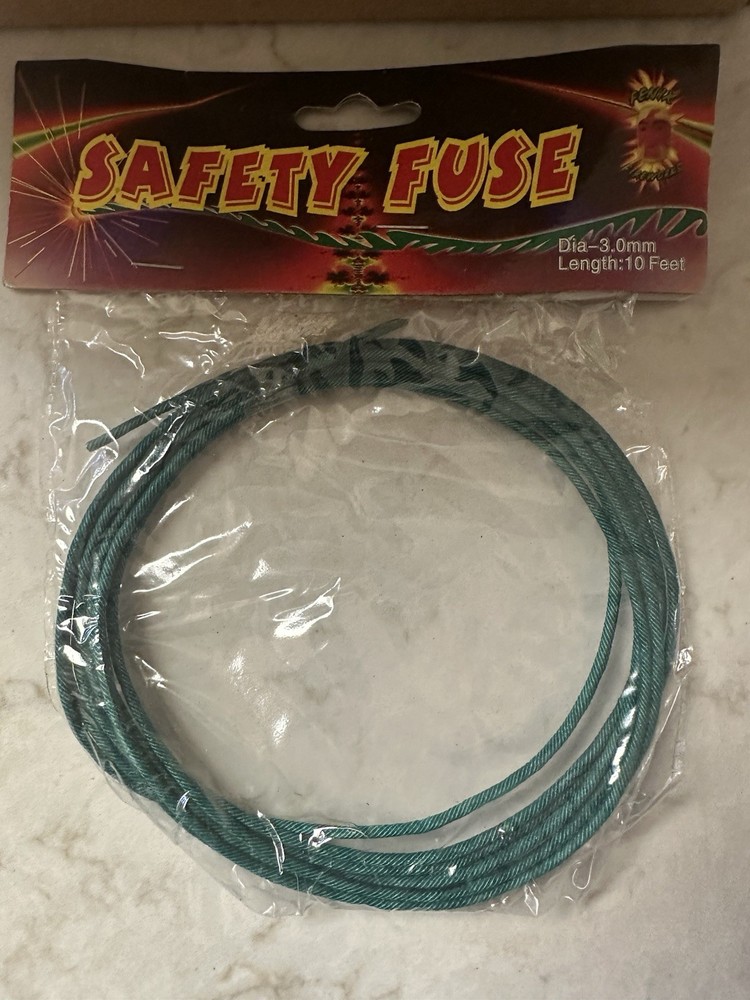 Safety Fuse Cord 10FT 3.00mm Diameter, 10-12SEC/FT NEW