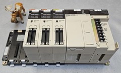 OMRON SYSMAC C200HE CPU Unit w/ C200H-ID215, OD215 & C200HW-BC051, PA204