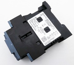 Siemens SIRIUS 3RT2024-1BB44 E:04 power contactor without auxiliary switch -used-