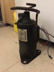Matsushita model: 2R11U126A 6D 1PH 60Hz 115V LRA40 R22 Compressor