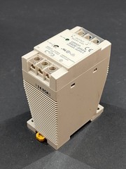 OMRON S82K-01524 Power Supply -USED