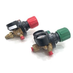 NEW Set Victor Edge ESS3-125-540 Oxygen & ESS3-15-510 Acetylene Gas Regulators