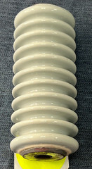MEISTER INTERNATIONAL PORCELAIN BUS INSULATOR A20-3 13.2KV BIL: 95KV 6″ HEIGHT