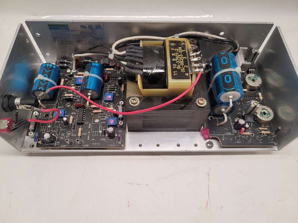 Sola SLT-12-61818-12 REGULATED POWER SUPPLY