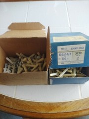 (85) U.S. Expansion Bolt Co. 1/4″x1-1/2″ Fasteners (170) Hammer Screws 1/4″x1″