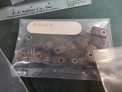 Amperex and Other TO-220 Transistors BD133 EP2045 BYW29 BD202 Large Lot