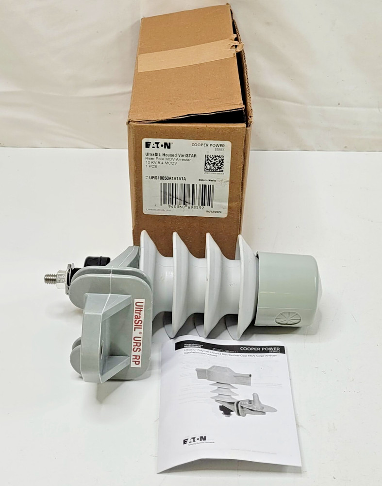 Eaton Cooper Power VariSTAR Heavy Duty URS Arrester 10 kV – URS100501A1A1A