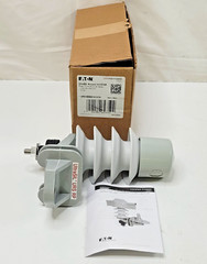 Eaton Cooper Power VariSTAR Heavy Duty URS Arrester 10 kV – URS100501A1A1A