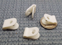 x20 SMALL 1/16 x 3/8 ESSENTRA N-1-19 WIRE CABLE CLAMP ROUND LOOP NATURAL FLAT #4