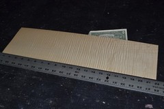 Maple Raw Wood Veneer Sheet 6 x 21 inches 1/42nd 7717-4