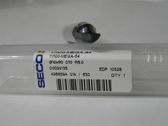 Seco Corner Radius Spiral Flute Corner Radius End Mill 3FL 39948