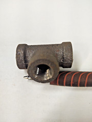 Fitting, tee 1/8 FNPT all way, cast iron 125lb