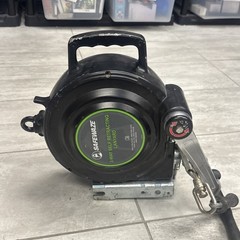 SAFEWAZE Universal Mount 3-Way Fall Protection Device Class 1 65 FT – 019-11005