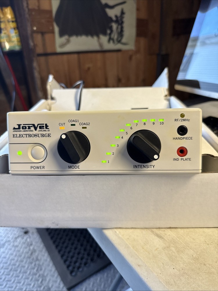 Jorvet-E1 Veterinary Electrosurge Cautery Mach . Powers On Not Tested Further