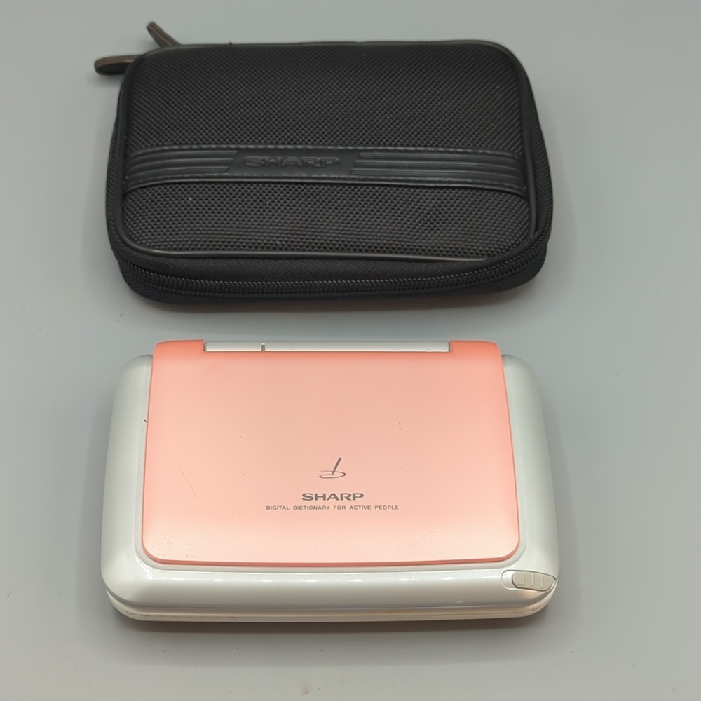 Sharp Electronic Dictionary Korean/English RD-CX150P w/ Case NO CHARGER