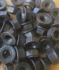 M10×1.5 Hex Serrated Flange Nuts Grade 8 With Phosphate And Oil Coating 100pcs