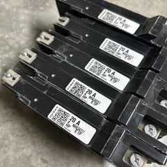Square D EDB14020 20A 120-277V 1P Bolt On Breaker Lot