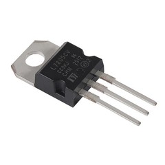 40 PCS L7805CV IC Positive Voltage Regulator 5V 1.5A L7805 Linear Circuit