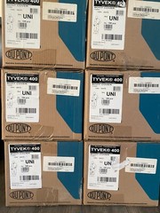 Box of 100 pcs DuPont Tyvek 400 Boot Cover TY454SWH00010000 White Universal Size