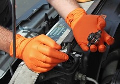 CATCH Nitrile Disposable Gloves Pyramid Grip Orange 9 mm Box of 100 MEDIUM