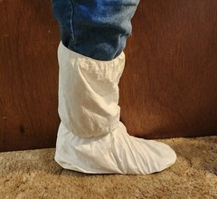 4 Pair DuPont XL Boot Cover IsoClean Tyvek IC447SWHXL0100CS 30J233 Exp 5/25