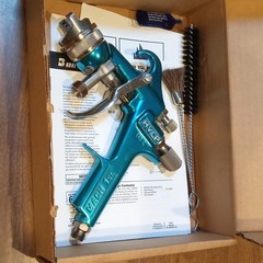 BINKS MACH 1SL PRESSURE PAINT SPRAY GUN HVLP