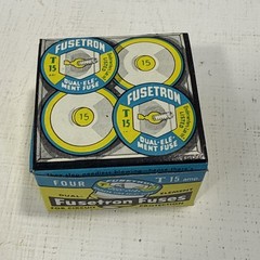 NEW Fusetron T15 Dual Element Time Delay Fuses T-15 15A 15 Amp 4-Pack 4pcs NIB