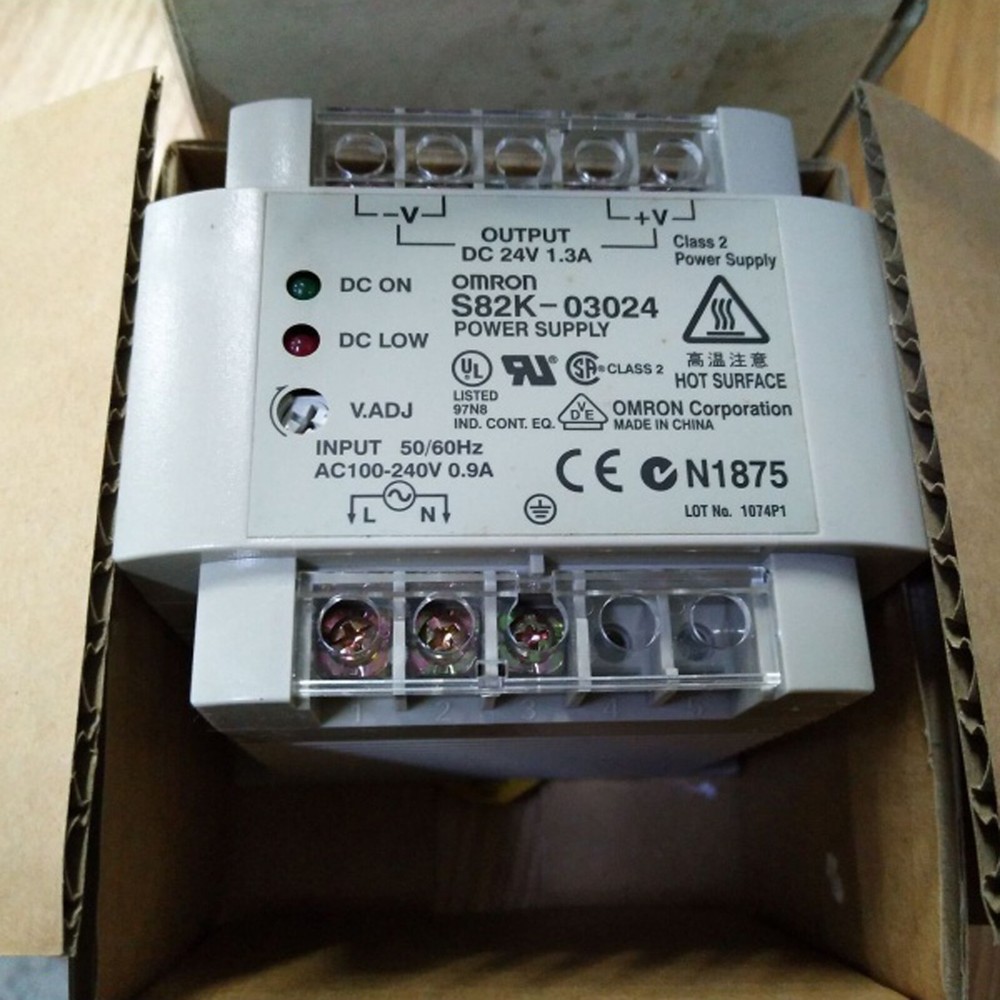 Omron S82K-03024 Switching Power Supply New One Free Shipping S82K03024