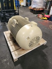 NEW GE 150 HP ELECTRIC MOTOR 2300 VAC 3 PHASE 3580 RPM 449TS FRAME TEFC