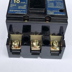 Mitsubishi NF30-CS 10A 3 Pole No-Fuse Circuit Breaker 220VAC Open Box Japan
