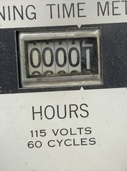 H.H. Sticht Co. STANDCO T-30 RUNNING TIME METER 115V, 60 CYCLE, 3 1/2” Zero Hrs.