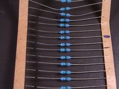 Lot of 50 MFR-25FRF-1K50 Yageo Metal Film Resistor 1.5k Ohm 1% 250mW 1/4W Axial