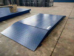 Refurbished Industrial Platform 24” x 24” Floor scale for weighing 3000 lbs
