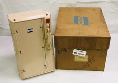 CROUSE HINDS NCB1018F-WT100EHB24 100AMP NCB SERIES CIRCUIT BREAKER ENCLOSURE NEW