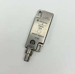 SIPHA GD2, ALLEN BRADLEY 440N-S32047 SER A, GUARD MASTER, SAFETY SWITCH, IP 68