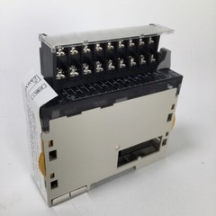 New In Box Omron PLC Unit CJ1W-OC211