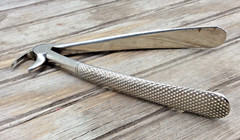 C. ASH & Sons Dental Forceps #33 EP4-46 Pliers Extraction Tool England Vintage