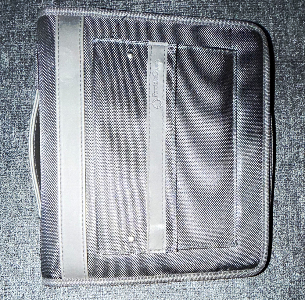 FranklinCovey Classic 7-Ring Zippered Planner Binder Organizer