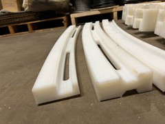 Food Grade Plastic guide / track for conveyor 36″ x 4″ curved New