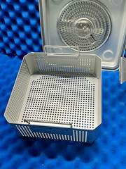 CASE MEDICAL SC08HG STERILIZATION CONTAINER 12.3″ X 11″ X 8″ WITH BASKET BSKH04