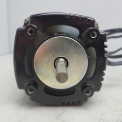 Electric Motor Developments Motor 240V 50hz 20-135 2600/1300 Rpm 2000F1B2/4TC