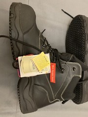 Shoes For Crews Protective Footwear Steel Toe Work Boots 8280HW Mens 9 Wm 10.5