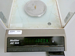 Mettler Toledo AE 100 Analytical Balance, 0.1 mg to 100g