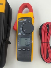 Fluke 902 FC True-RMS HVAC Clamp Meter AC Amp AC/DC Volt Contact Temperature/ytd