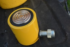 Enerpac RCS302 Ton Single-Acting Low-Height Hydraulic Cylinder NEW