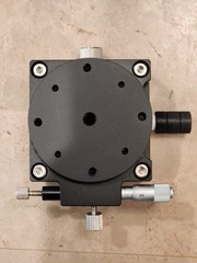 40-degree tilting Goniometric + 360-degree Rotary Stage